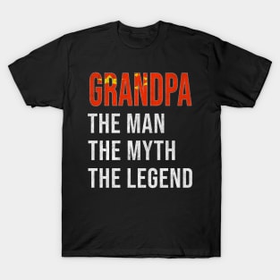 Grand Father Chinese Grandpa The Man The Myth The Legend - Gift for Chinese Dad With Roots From  China T-Shirt